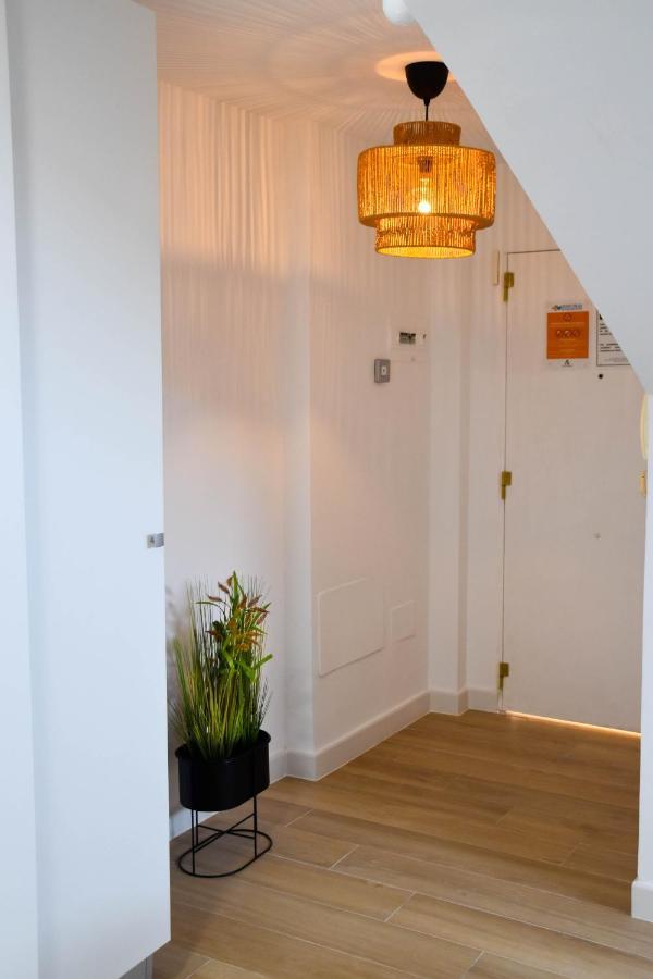 Holidays2Malaga Trinidad Renovated 1 Bedroom Penthouse Close To City Center Екстер'єр фото